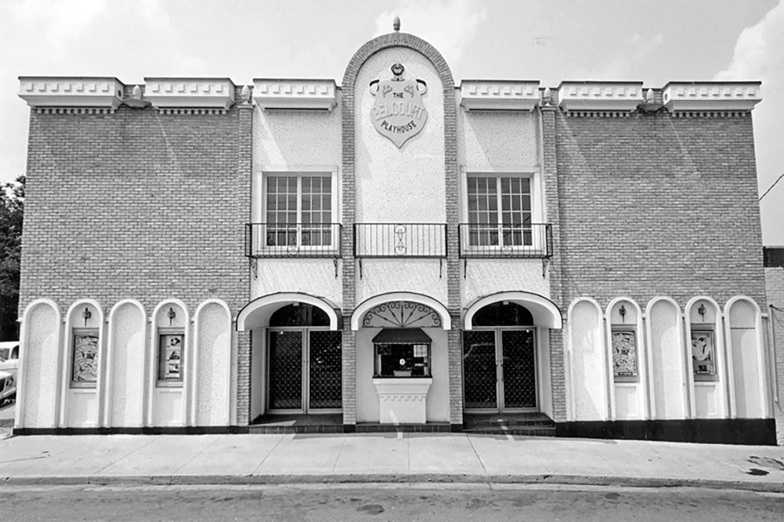 pastPhotograph-courtesy-of-The-belcourt-theatre;-cIRCA-1960.jpg
